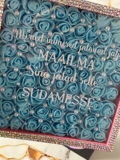Sinine roosiraam inspireeriva sõnumiga 23x23 cm 💜